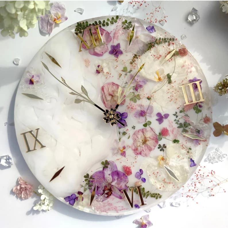 Luxury flower resin wall clock with gold Roman numerals